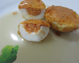 Foto del paso 3 de la receta: Huevos rellenos de atún con salsa de limón
