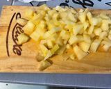 Une image de l'étape 4 de Noix de Saint Jacques aux tomates, ananas et coriandre.