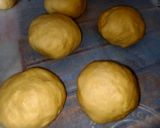Foto langkah ke 3 dari resep 57. Woll roll bread (Roti Viral)by Apron.