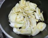 Foto del paso 2 de la receta: Tarta de queso y cebolla