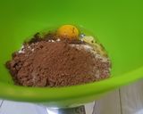 Foto langkah ke 2 dari resep Bolu Kukus Cokelat Mekar.