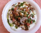 A picture of step 5 of Samosa Chat.