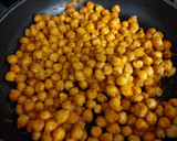 Foto del paso 7 de la receta: Espinacas con garbanzos