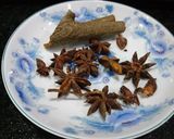 Hình bước làm 1 của món Phở tái bò viên đơn giản cho bữa sáng