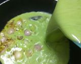 A picture of step 3 of Palak kadhi.