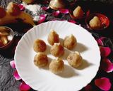 A picture of step 4 of Banana modak.