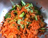 Foto del paso 2 de la receta: Ensalada de pasta seca con pollo 🍗🥗