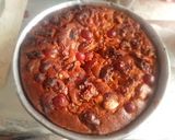 A picture of step 3 of Rich plum cake.