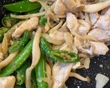 Foto langkah ke 2 dari resep SundubuJigae (sup tahu ala Korea).