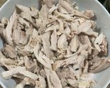 Foto del paso 2 de la receta: Pionono salado de frijoles, pollo y yogurt griego
