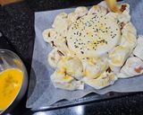 صورة لخطوة 14 من وصفة بف باستري بالنقانق وجبن البري Brie cheese بطريقة مختلفة