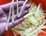 Tárkonyos májragu szalmakrumplival recept fázis 4 fotója