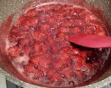 Foto langkah ke 2 dari resep Korean Milk Strawberry.