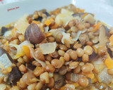 Foto del paso 5 de la receta: Lentejas con verduras y castañas