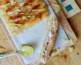 Foto del paso 3 de la receta: Hojaldre de salmón, queso y eneldo