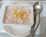 A picture of step 4 of Sago with carrot and apple🍎🥕🥕.