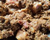 झणझणीत मटण रस्सा | मटणाचा रस्सा (Mutton Rassa Recipe in Marathi) रेसिपी स्टेप 6 फोटो 
