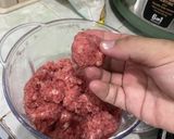 Foto langkah ke 2 dari resep Bola Daging 30 Menit Jadi (Tanpa Telur).