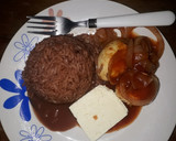 Foto del paso 2 de la receta: Arroz negrito con huevos en cebollados...🇸🇻