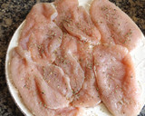Foto del paso 1 de la receta: Filetes de pavo con salsa de coñac apta para dietas