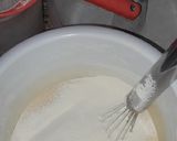 Foto del paso 6 de la receta: Budín de vainilla con chispitas de chocolate