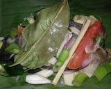 Foto langkah ke 3 dari resep Pepes Ikan Asin Sepat.
