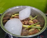 Hình bước làm 2 của món Bò Kho Xốt Vang