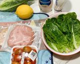 Foto langkah ke 1 dari resep Caesar salad with croutons.