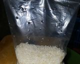 Foto langkah ke 2 dari resep Ketupat plastik 5:30:7.