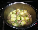 Foto del paso 4 de la receta: Alcachofas con costillas de cerdo