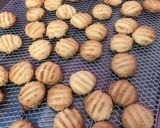 รูปขั้นตอนการทำที่ 8 ของ Rat cookies(คุกกี้เนย)