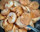 Foto del paso 1 de la receta: Sartén de setas shiitake con arroz