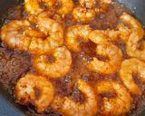 Foto del paso 2 de la receta: Ensaladilla con gambas al ajillo