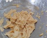 A picture of step 2 of Chocolate Chip Cookies.