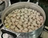 รูปขั้นตอนการทำที่ 4 ของ ข้าวต้มหมูเด้ง
