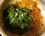 A picture of step 4 of Dal Palak Khichdi.
