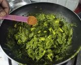 A picture of step 8 of Palak Paneer.