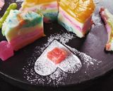 रेनबो मिल्क जेली (rainbow milk jelly recipe in Hindi) रेसिपी चरण 10 फोटो