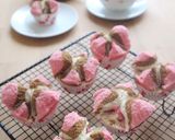 Foto langkah ke 4 dari resep Bolu Kukus Neapolitan, Tanpa Soda, Tips Anti Gagal.