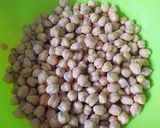 Foto del paso 1 de la receta: Potaje de garbanzos con acelgas tiernas y doble sofrito