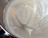 Foto del paso 6 de la receta: MERENGUE ITALIANO FÁCIL para cupcakes, lemon pie o cualquier torta