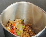 A picture of step 3 of Pressure cooker chicken curry.