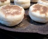 Foto del paso 12 de la receta: English muffins o pancitos a la sartén