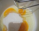 Foto langkah ke 2 dari resep Bolu Jadul Pandan Coklat | 4 Telur.