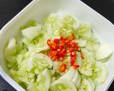 Foto langkah ke 1 dari resep Acar Timun ala Cina.