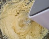 Foto langkah ke 1 dari resep Birthday burnt cheese cake.