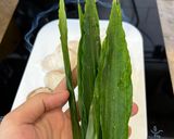 Hình bước làm 2 của món Nấm Kho Lá Gừng Chay