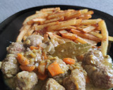 Foto del paso 5 de la receta: Albóndigas a la jardinera 🥕🍄🥔
