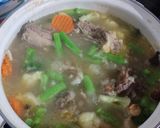 Foto langkah ke 4 dari resep Sop Tulang Sapi.