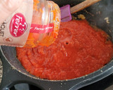 Foto del paso 4 de la receta: Mollejas en salsa de tomate